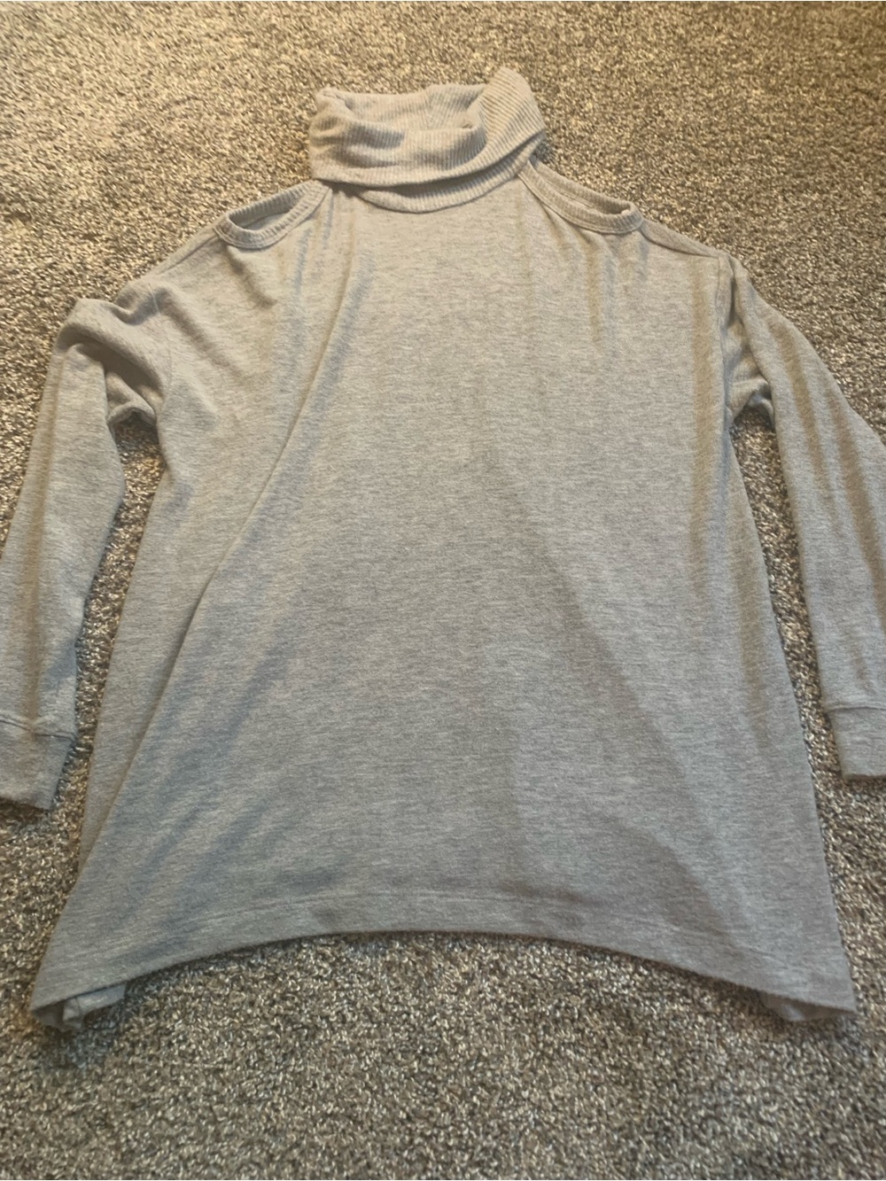 Michael Stars Light Gray Knit Top